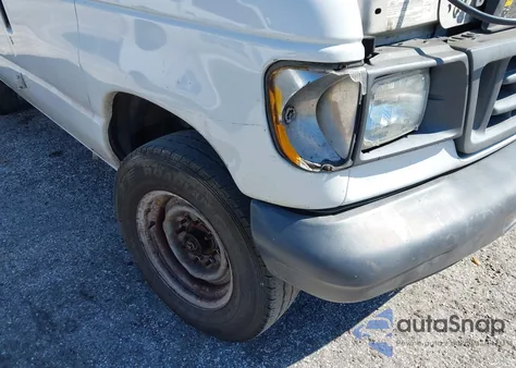 2006 Ford E-250 Commercial/Recreational z USA, uszkodzony, nr VIN 1FTNE24W06DB23235